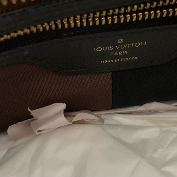 Authentic Louis Vuitton Purse/Large/Multi Color - Picture 6 of 9